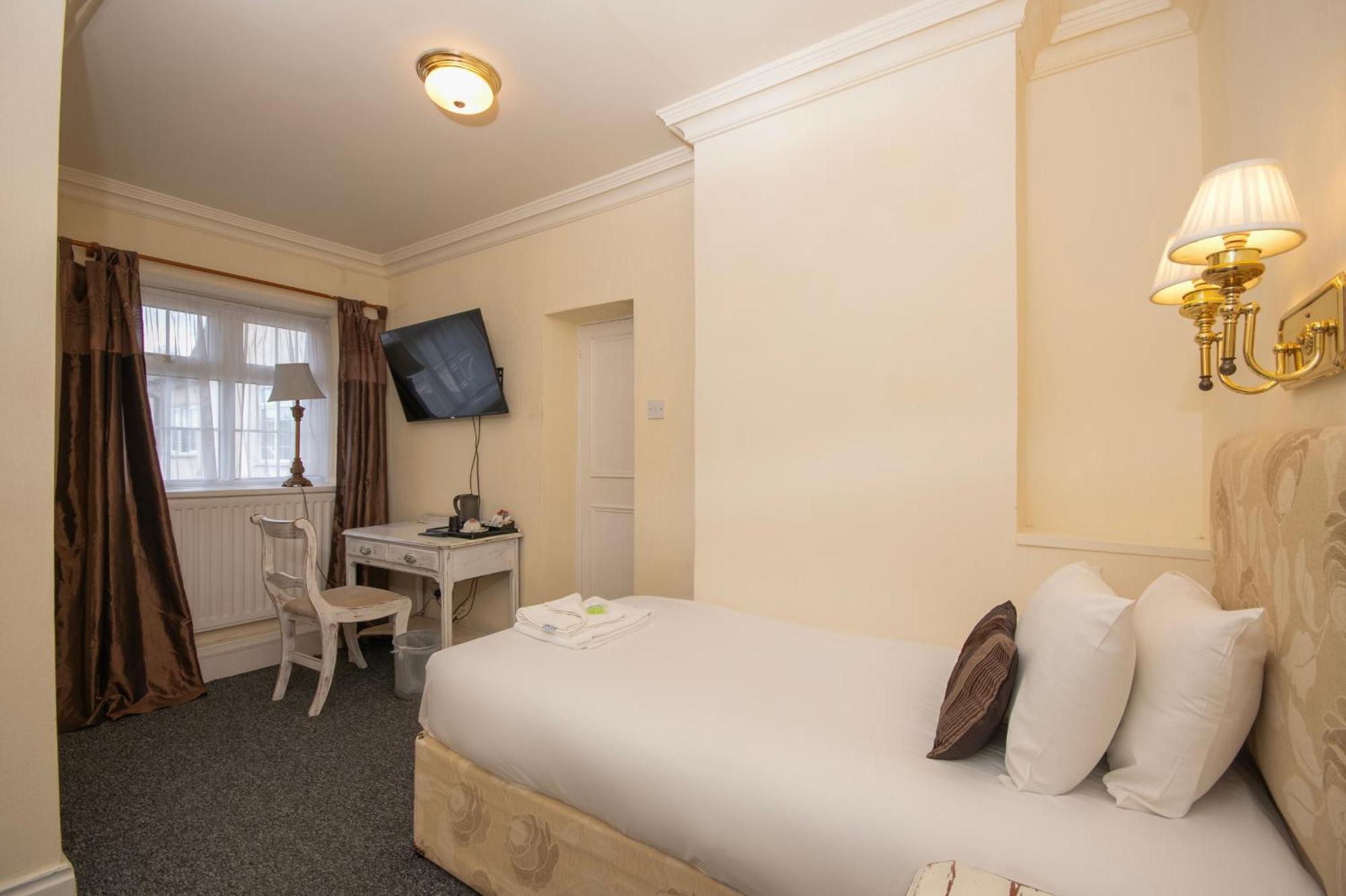 Northop Hall Country House Hotel Mold Eksteriør bilde